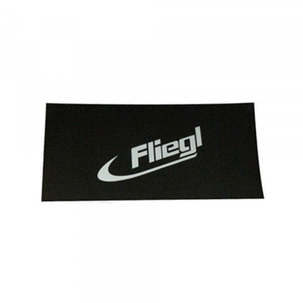 Schmutzfänger mit Fliegl-Logo